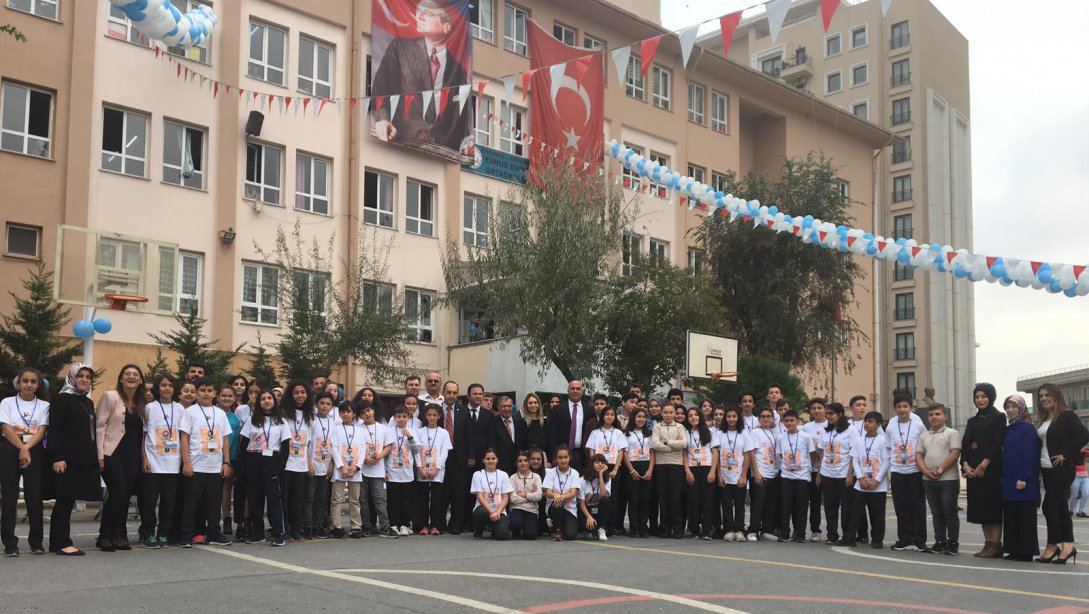 Yunus Emre Ortaokulu Tübitak 4006 Bilim Fuarı'nı gerçekleştirildi