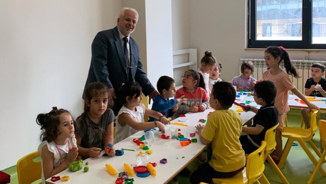 Millî Eğitim Müdürümüz Sayın Feyzullah SERT, Erhan Boysanoğlu İlkokulunu Ziyaret Etti.